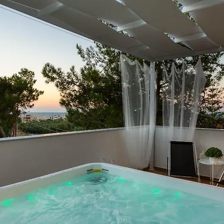 Nisos Villa, Pool & Heated Spawhirlpool, Walking To Beach, By Thinkvilla Sfakaki